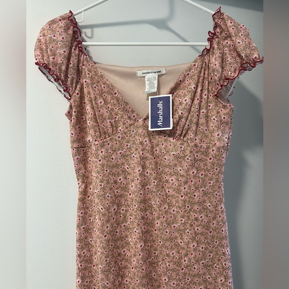 NWT Blush Floral Mini Dress - Picture 2 of 3